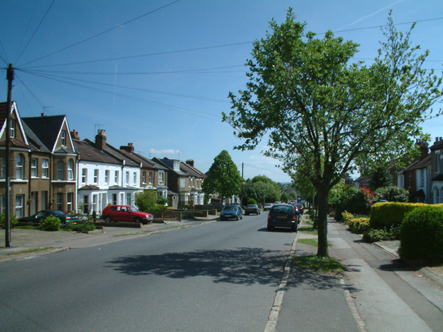 Gordon Hill, Enfield © Stephen Dawson cc-by-sa/2.0 :: Geograph Britain ...