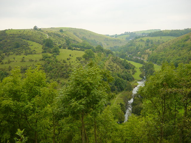 Putwell Hill and the River Wye