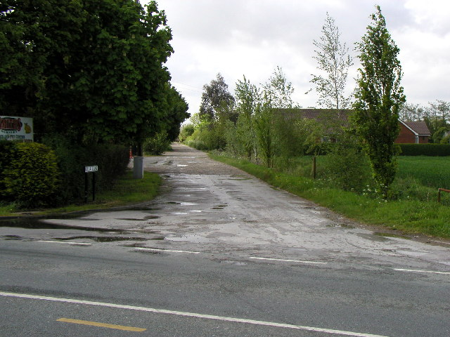 Villa Lane from the main road