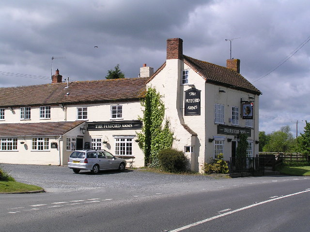 The Flyford Arms © Richard Dunn cc-by-sa/2.0 :: Geograph Britain and ...