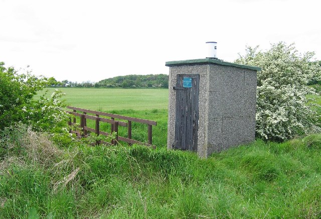 Water monitoring station, Peffer Burn.