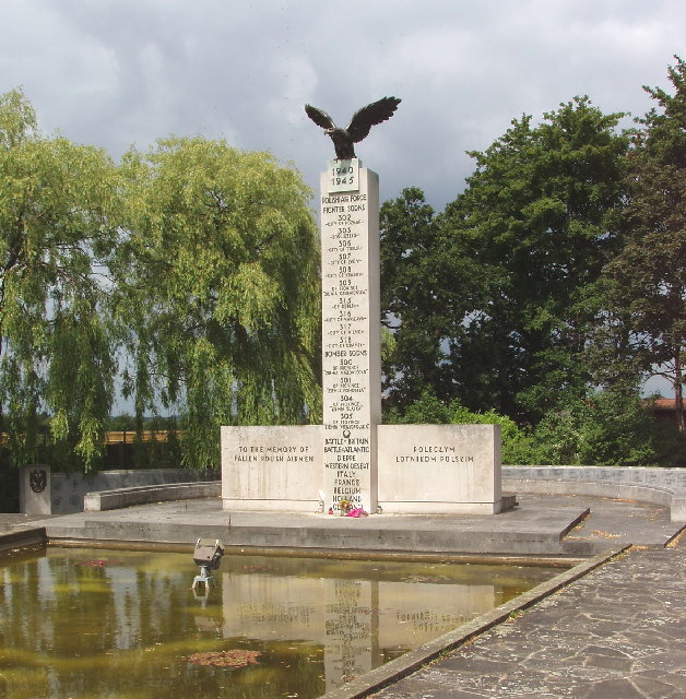 Polish War Memorial, Northolt