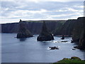 ND4072 : Stacks of Duncansby by Shirley Grant