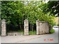 SJ0872 : Lodge gates at Graig by Dot Potter