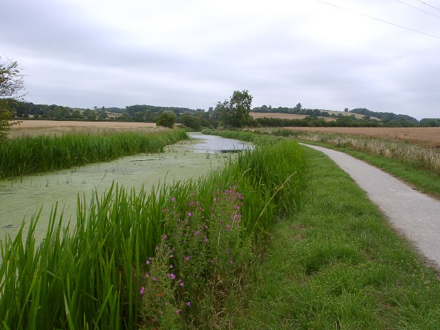 grantham canal cycle route map