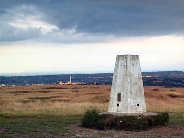 Baildon Moor trig point © David Spencer cc-by-sa/2.0 :: Geograph ...