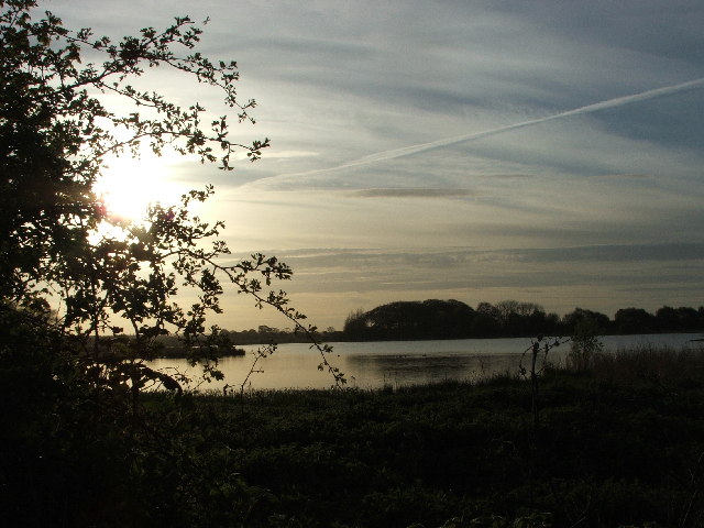 Holywell Pond