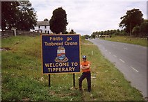 S4222 : Tipperary Border by Tom Courtney