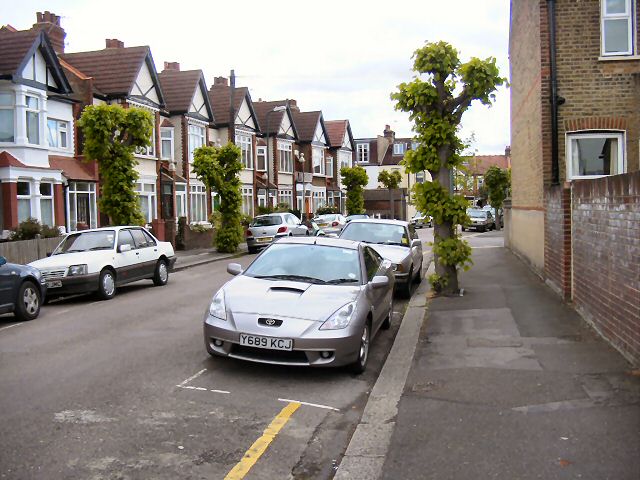 Shelton Road, Wimbledon