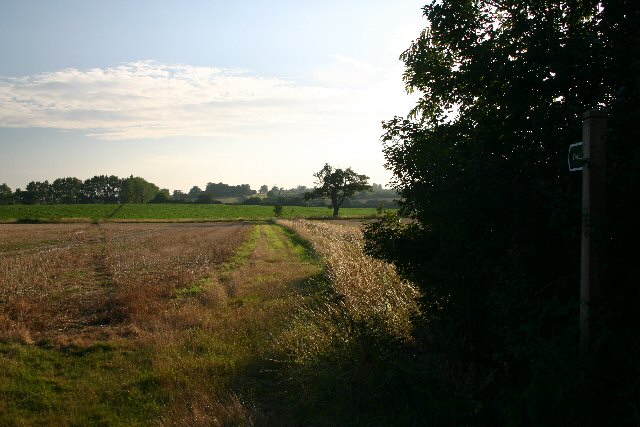 Footpath from Barrow in Suffolk © Bob Jones :: Geograph Britain and Ireland