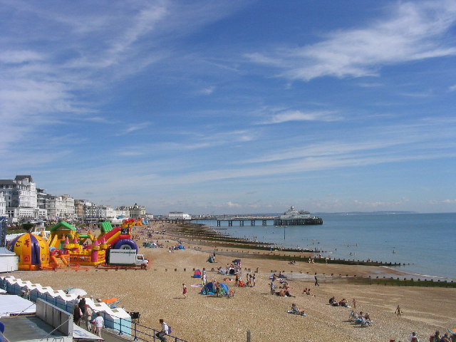 Grand Parade Beach, Eastbourne, Sussex © John Winfield :: Geograph ...