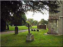 SU4774 : Graveyard at Chieveley by Pam Brophy