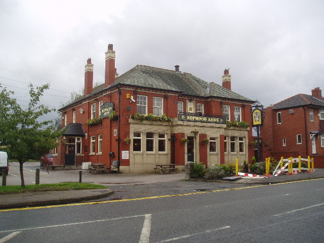 Hopwood Arms, near Castleton, Rochdale,... © Dr Neil Clifton cc-by-sa/2 ...