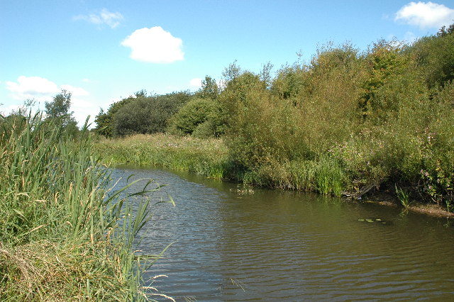 Sankey St.Helens Canal (disused) © andy :: Geograph Britain and Ireland