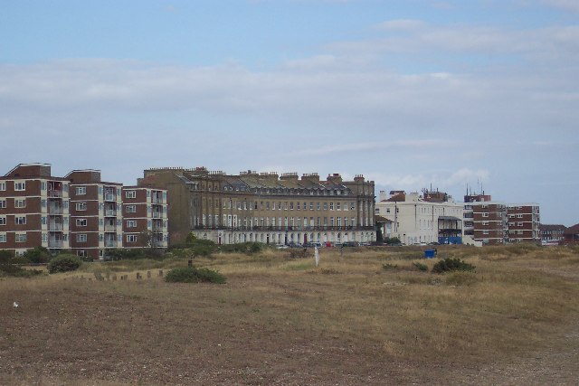 The Crescent, West Town, Hayling Island