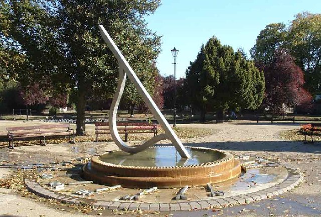 Millennium Fountain, Enfield