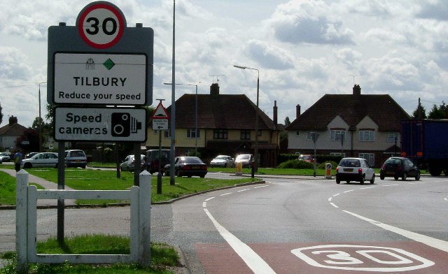 Bend on A126 Tilbury