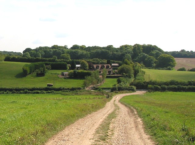 Pilgrim's Trail approaches Lower Baybridge Lane