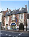 The old Lion & Lamb Public House, High Street, Brentwood.