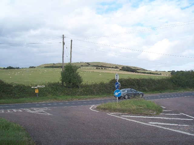Road Junction on B3157 at Marsh Barn Farm