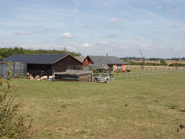 Farm buildings near Moreton Farm