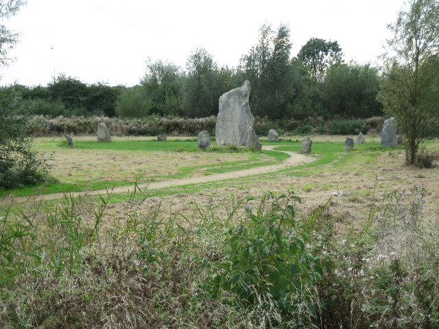 Stone circle on Mallards Way at entrance to estate from London Road