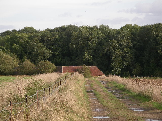 Barn near Stanborough Covert