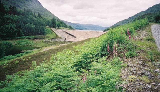 Loch Treig dam