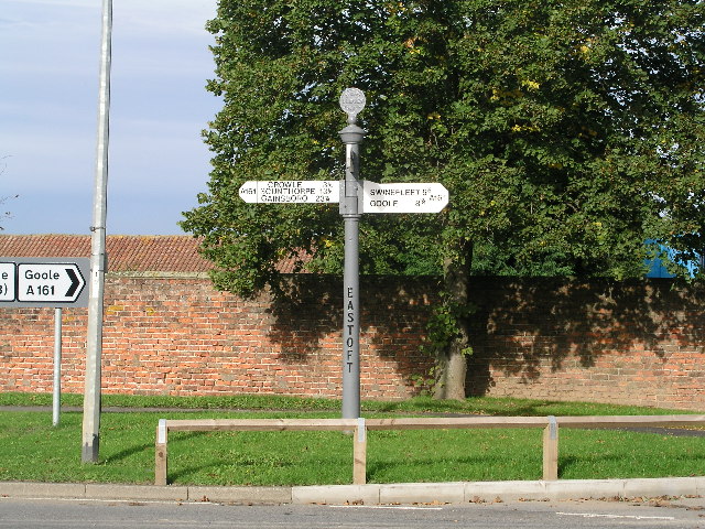 Old Village Signpost at Eastoft