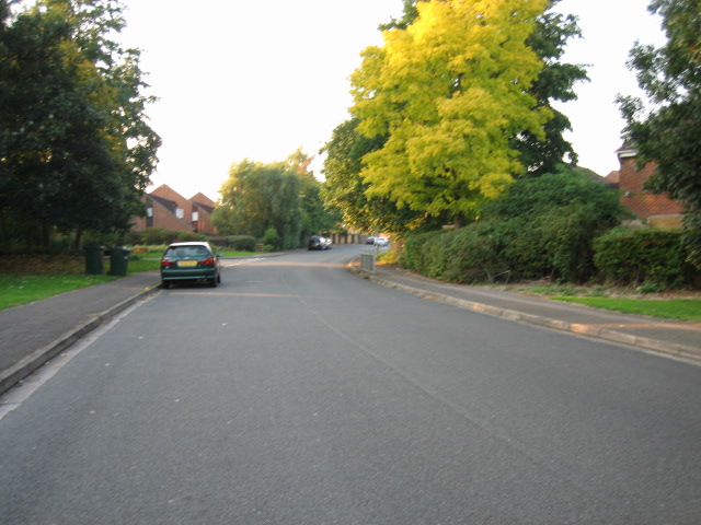 Wansbeck Drive looking west