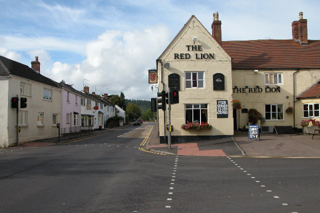 The Red Lion, Huntley