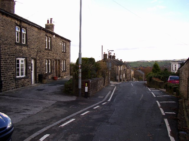 Stainland Road Barkisland © Humphrey Bolton Cc By Sa20 Geograph