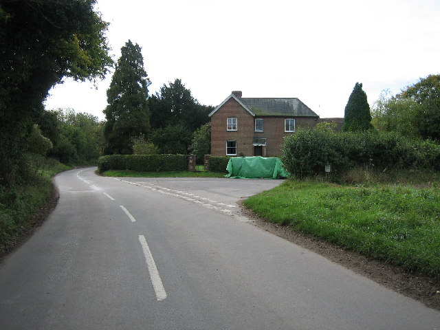 Road from Sparsholt looking south