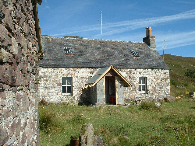 Old stalker's Cottage at Airigh-Drishaig © Jon Royle :: Geograph ...