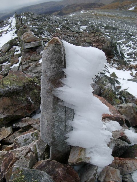 Ice in lee of stone