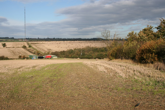 Farmland  near Garthorpe and Saxby