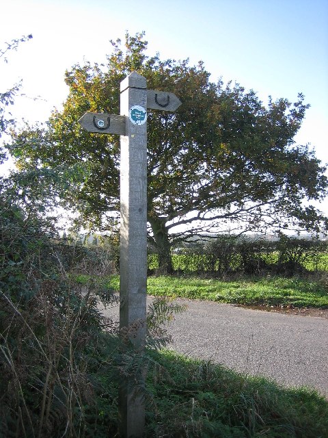 Heart of England Way signpost