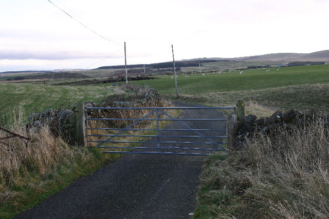 Gated road to Gladhouse Mains