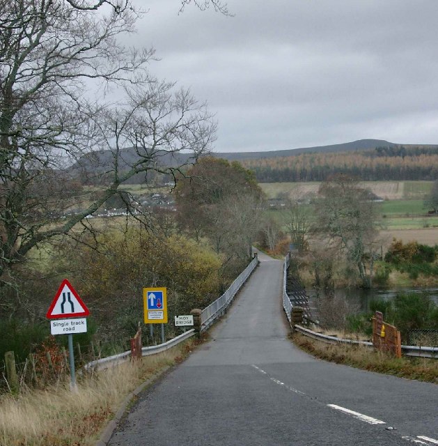 Moy Bridge Gordon Brown cc by sa 2.0 Geograph Britain and Ireland