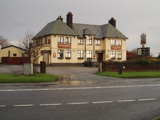 The Black Greyhound, Higher Wincham © Ian Warburton cc-by-sa/2.0