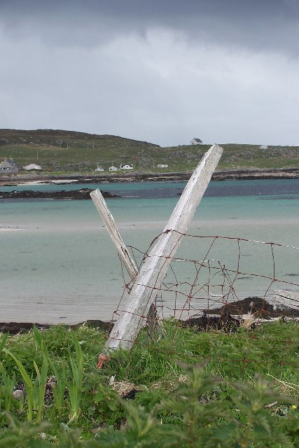 Remains of fence on Orosay