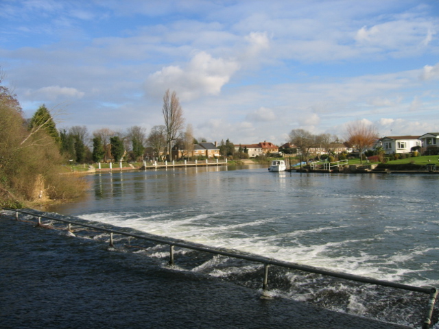 Penton Hook Weir, near Laleham, Middlesex