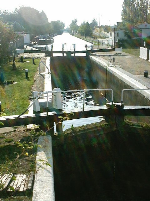 Top Lock on the Grand Union Canal at Norwood Green