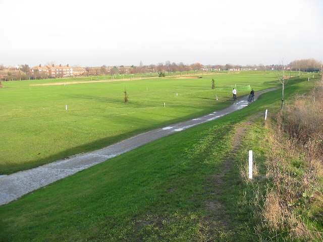 Airlinks Golf Course, Norwood Green