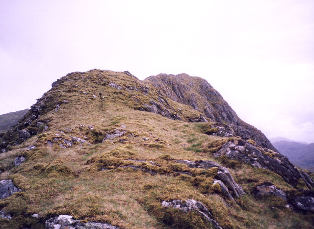 the West Ridge of the Aonach Sgoilte