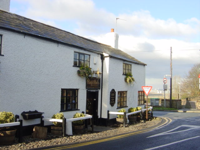 The Ring O'Bells PH, Overton