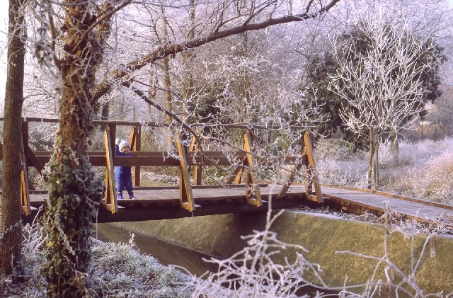 Bridge over the stream, Stanwell Moor in winter