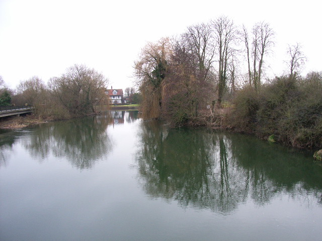 Backwater, River Thames and the French Horn