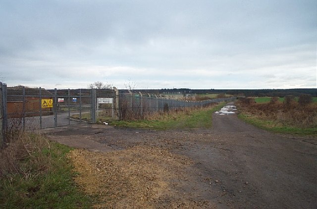 Broomhill Lane Sewage Works © Ann B cc-by-sa/2.0 :: Geograph Britain ...