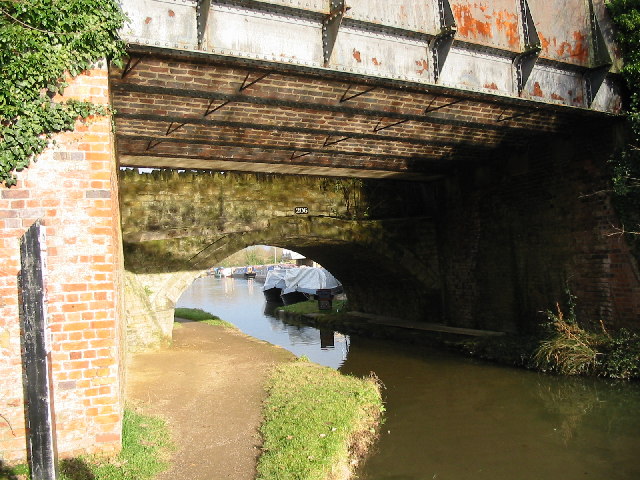 Lower Heyford canal bridge